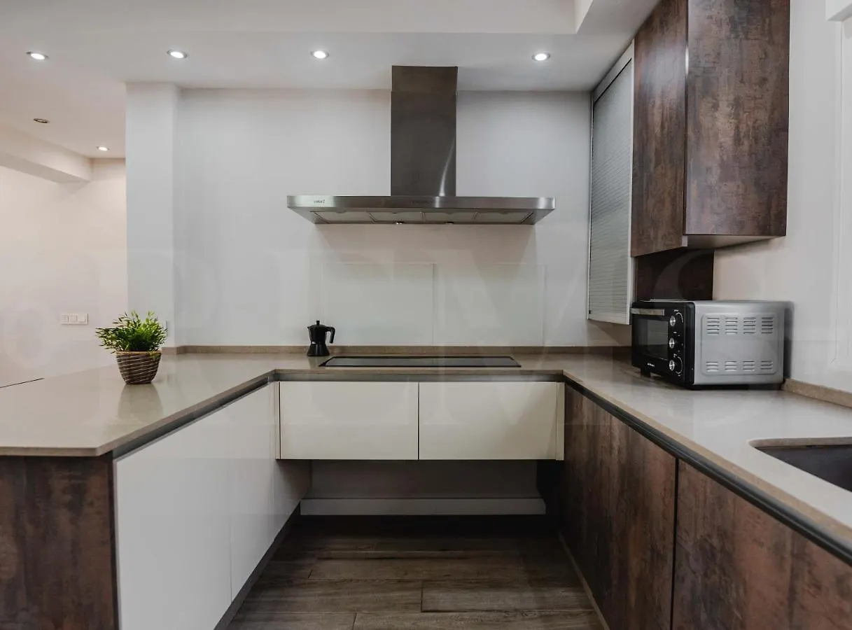 Spacious Apartment With A View - Historic Center By Rems Málaga